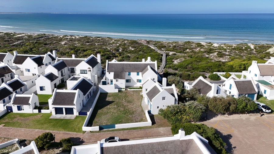 5 Bedroom Property for Sale in Struisbaai Western Cape